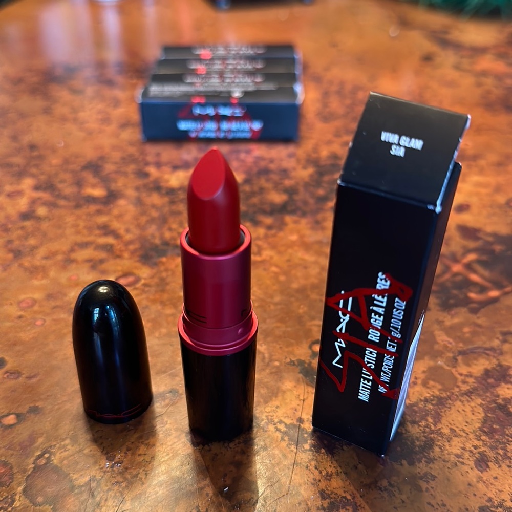 Brand New Mac Viva Glam Sia matte lipstick